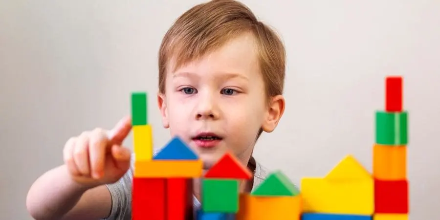 Where-Geometry-and-Imagination-Meet